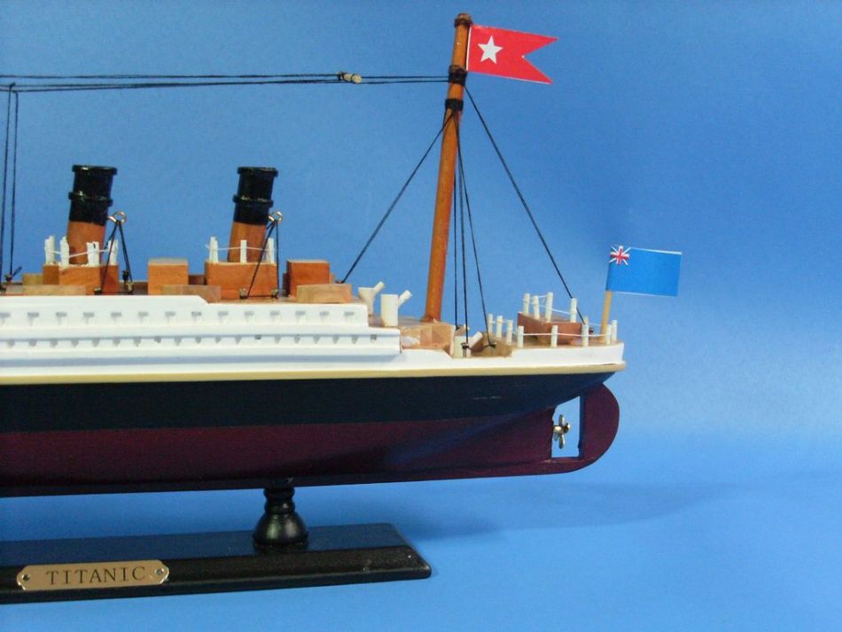 Assembled Decorative Titanic Ship - Fully Assembled Titanic Ship - Wooden RMS Titanic Model Cruise Ship 14"